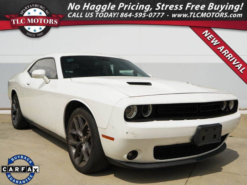 2022 Dodge Challenger SXT