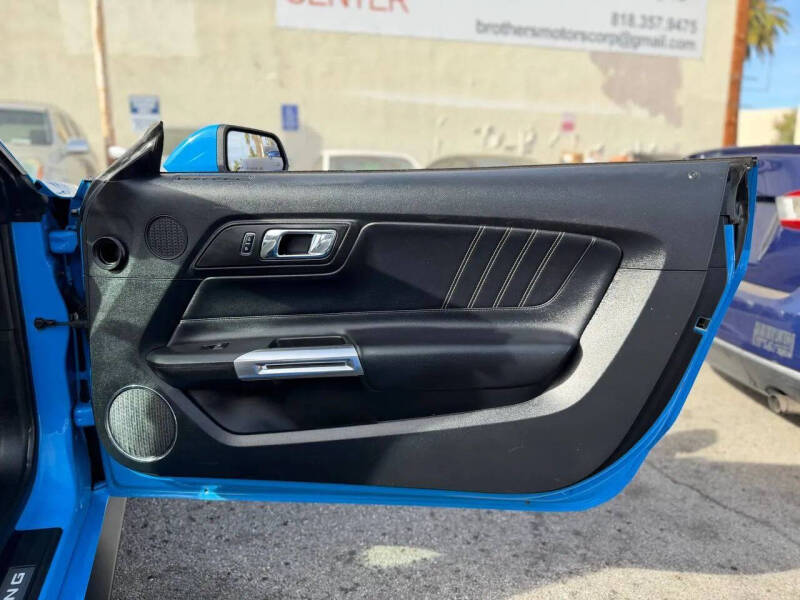 2017 Ford Mustang EcoBoost Premium