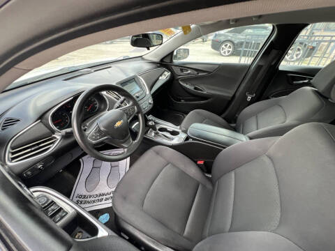 2017 Chevrolet Malibu LT