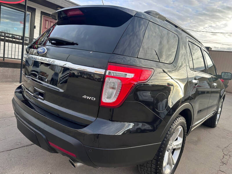 2011 Ford Explorer Limited