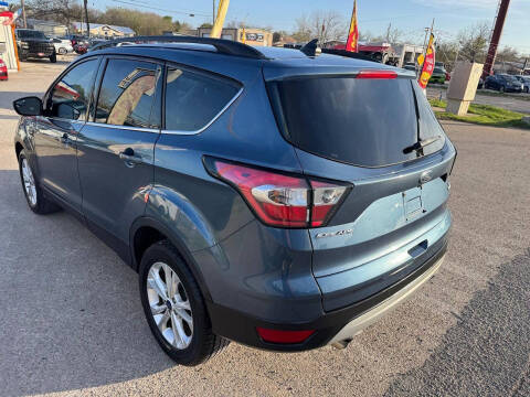 2018 Ford Escape SEL