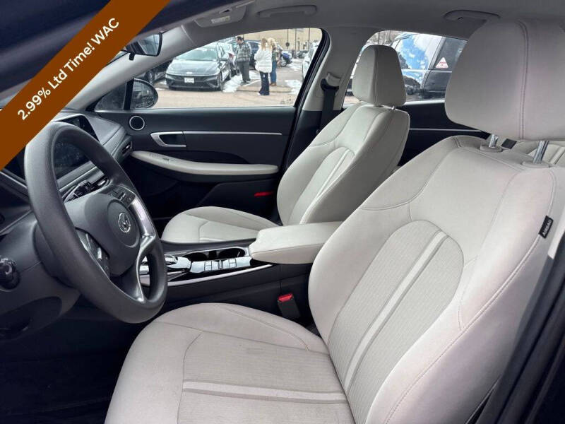 2023 Hyundai Sonata SE