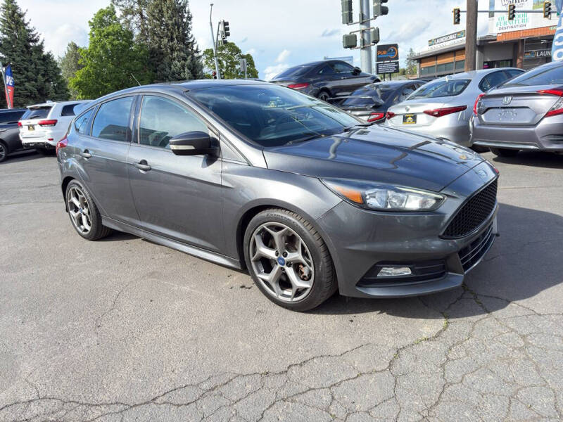 2018 Ford Focus ST