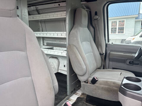 2011 Ford E-Series