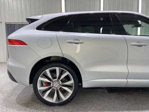 2020 Jaguar F-PACE S