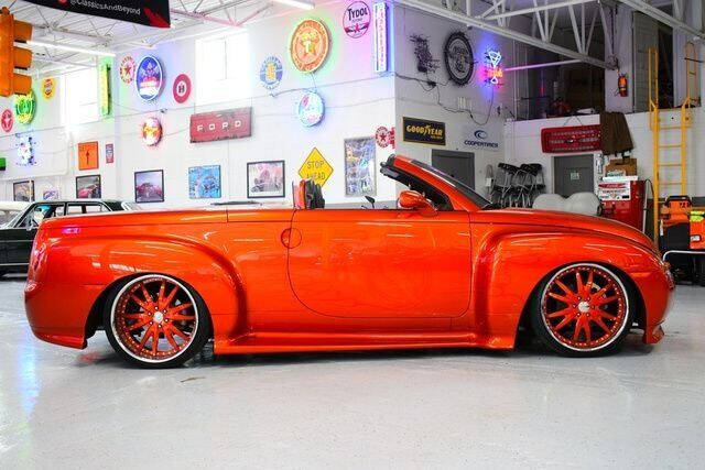 2003 Chevrolet SSR LS