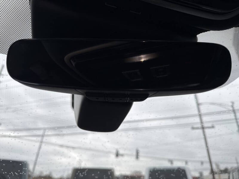 2019 Land Rover Range Rover Velar P380 R-Dynamic HSE