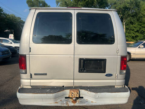 2008 Ford E-Series E-150