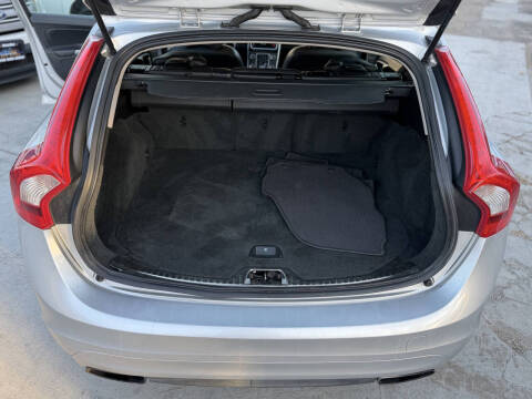 2015 Volvo V60 T5 Premier