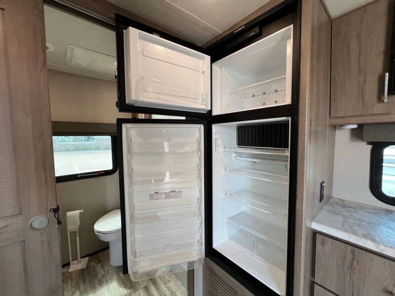 2022 Grand Design RV Imagine
