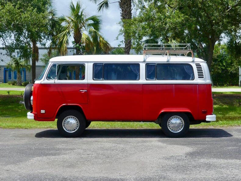 1974 Volkswagen Bus