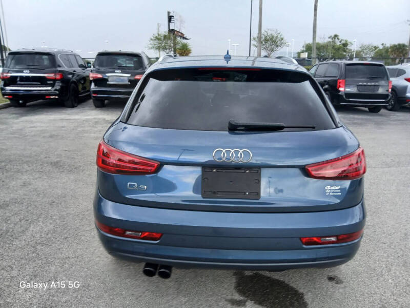 2017 Audi Q3 2.0T Premium Plus