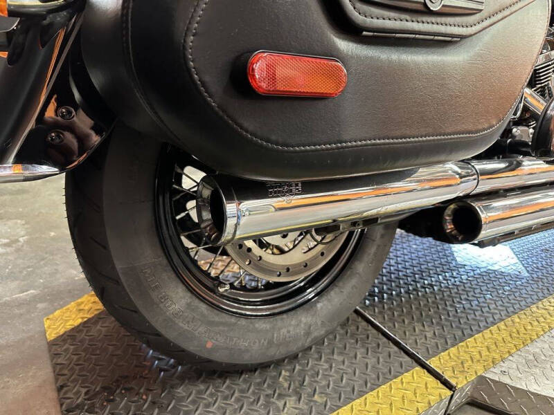 2018 Harley-Davidson FLHC - Softail Heritage