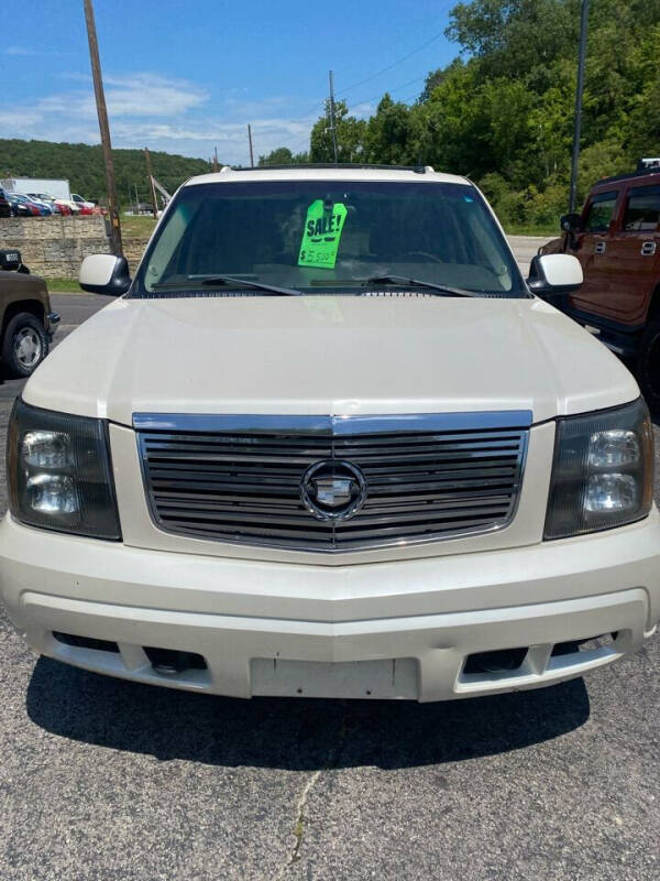 2002 Cadillac Escalade for sale at Absolute Auto Deals in Barnhart MO