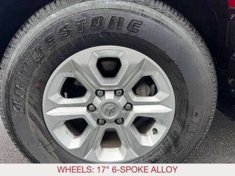 2024 Toyota 4Runner SR5