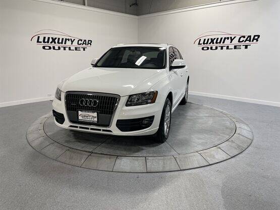 2011 Audi Q5 for sale at Luxury Car Outlet in West Chicago IL