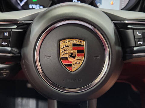 2023 Porsche Macan