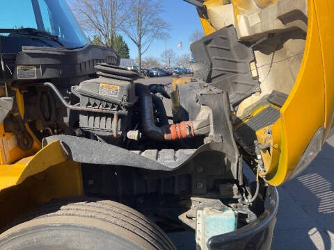 2019 International DuraStar 4300