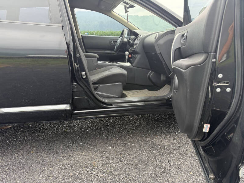2011 Nissan Rogue S