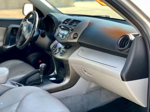 2010 Toyota RAV4 Limited