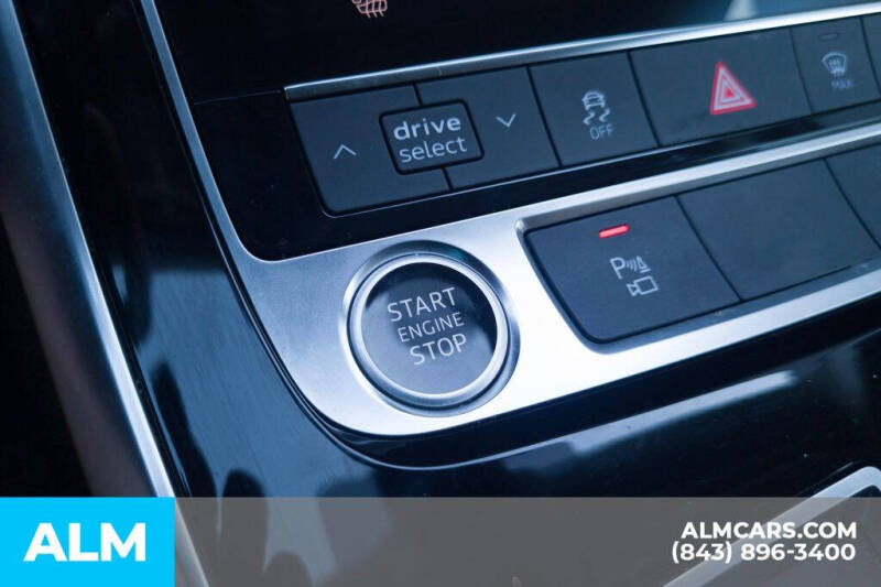 2024 Audi Q7 quattro Premium 45 TFSI