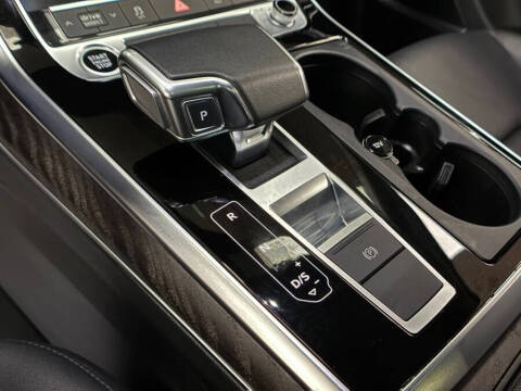 2022 Audi Q7 quattro Premium Plus 55 TFSI