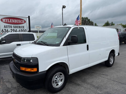 2022 Chevrolet Express 2500