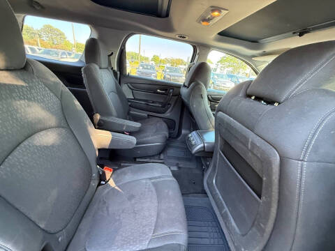 2015 GMC Acadia SLE-2
