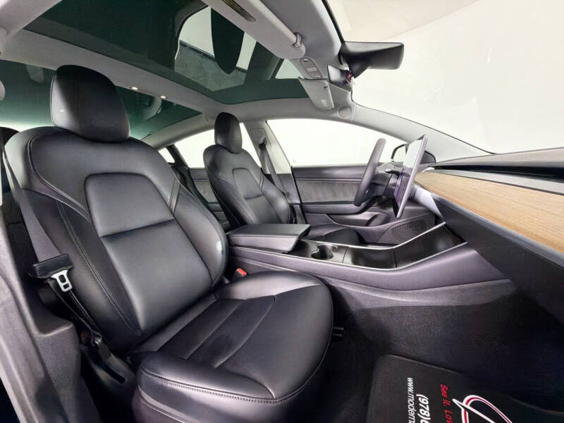 2019 Tesla Model 3 Standard Range Plus