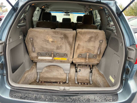 2007 Toyota Sienna CE 8-Passenger