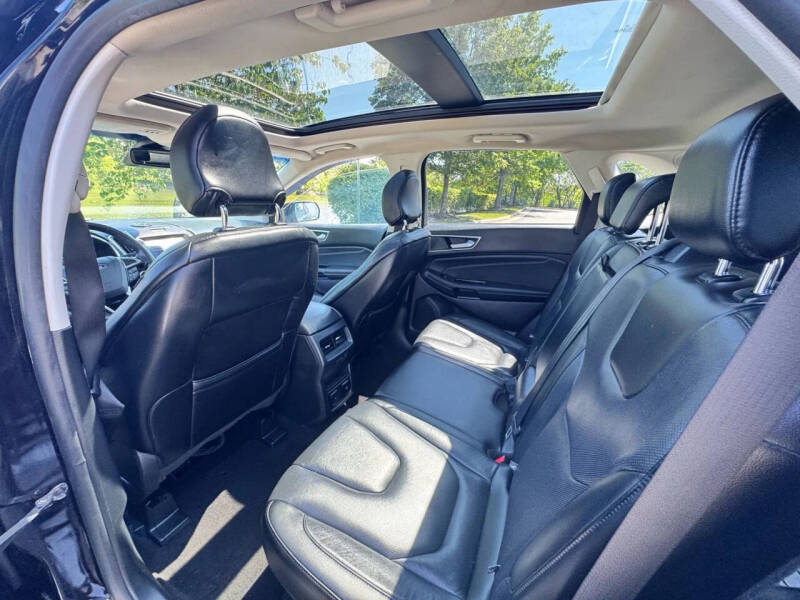 2019 Ford Edge Titanium