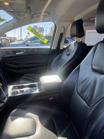 2021 Ford Edge Titanium