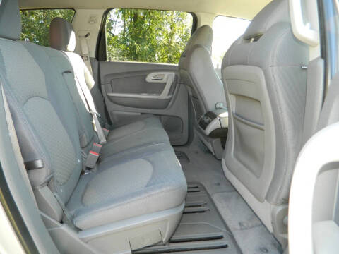 2012 Chevrolet Traverse LS