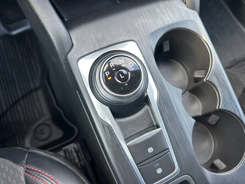 2023 Ford Escape ST-Line Select