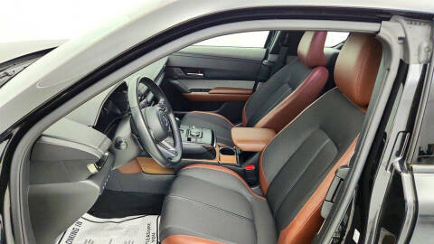 2023 Mazda MX-30 EV Premium Plus