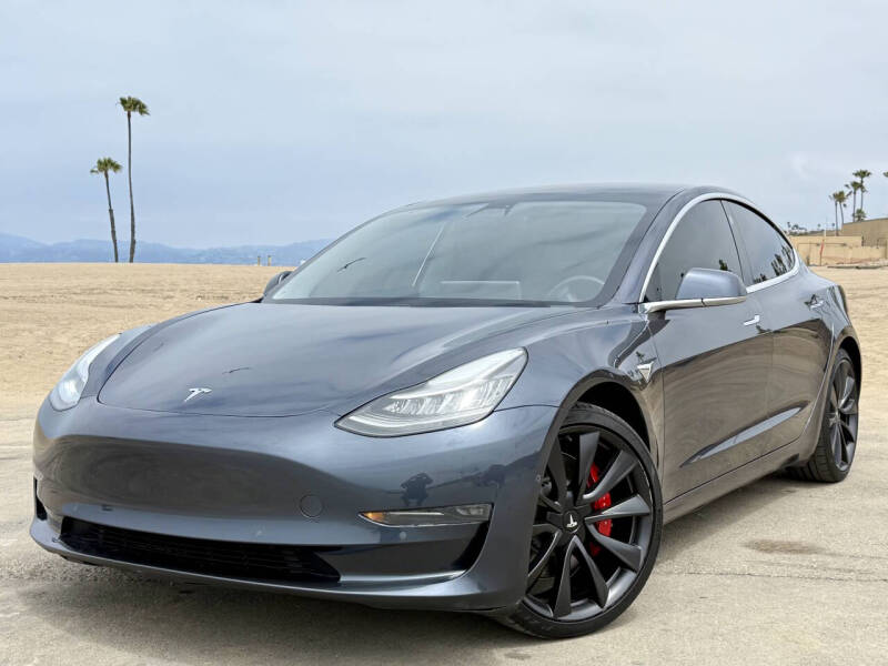 2020 Tesla Model 3 Base's photo