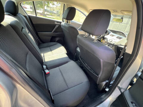 2012 Mazda MAZDA3 i Touring