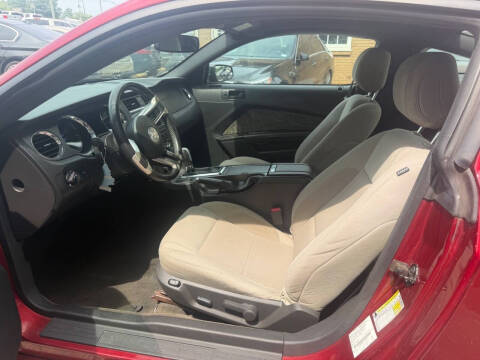 2014 Ford Mustang V6