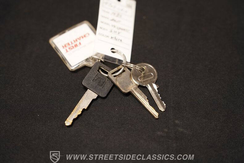 1989 Jeep Grand Wagoneer