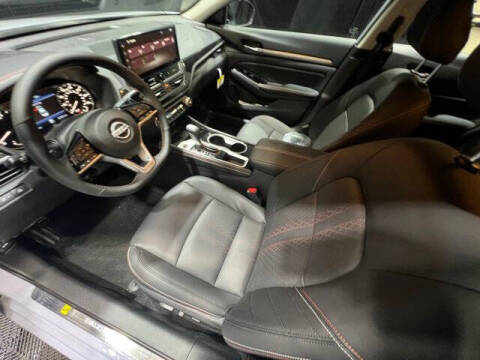 2025 Nissan Altima 2.5 SR