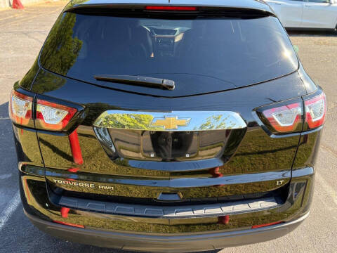 2017 Chevrolet Traverse LT