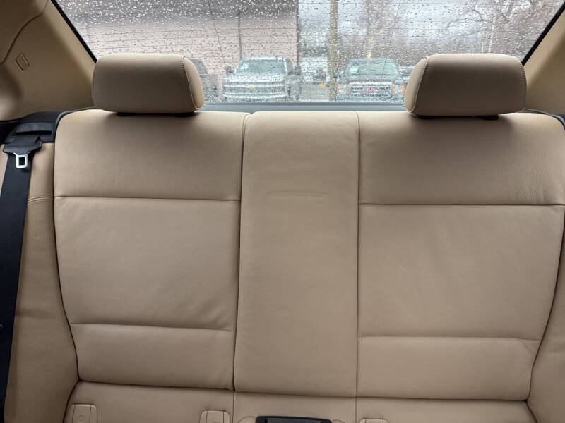 2011 BMW 1 Series 128i