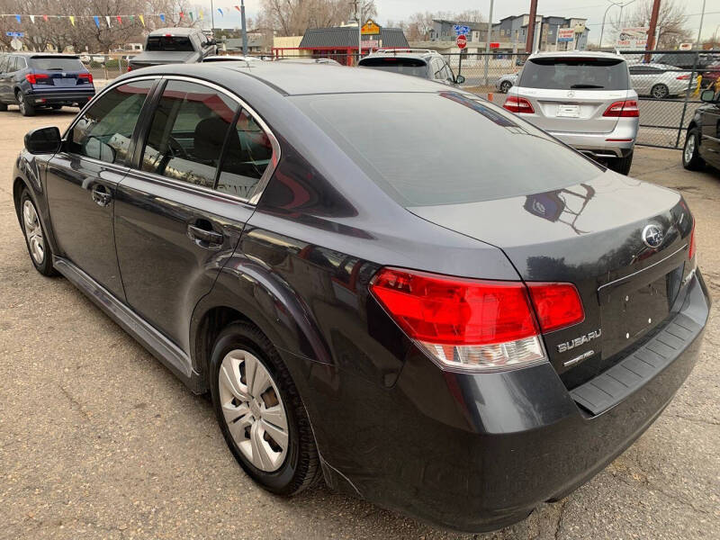 2011 Subaru Legacy 2.5i