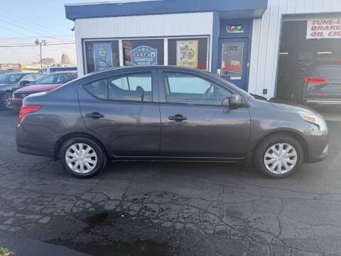 2015 Nissan Versa 1.6 S