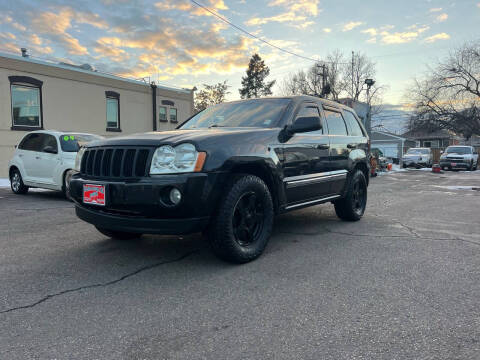 2005 Jeep Grand Cherokee for sale at ISLAND MOTORS, INC. in Englewood CO