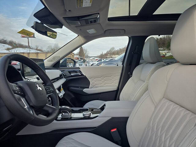 2026 Mitsubishi Outlander SEL