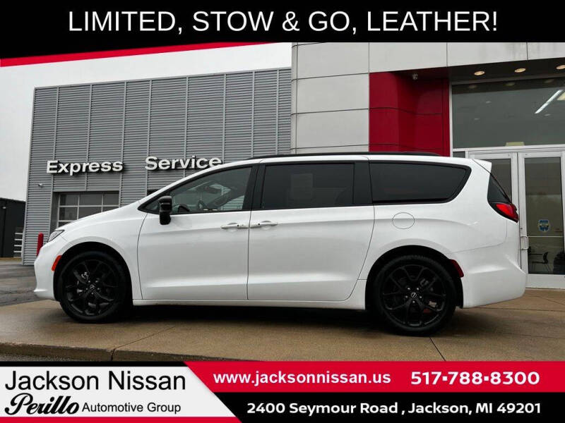 2025 Chrysler Pacifica Limited