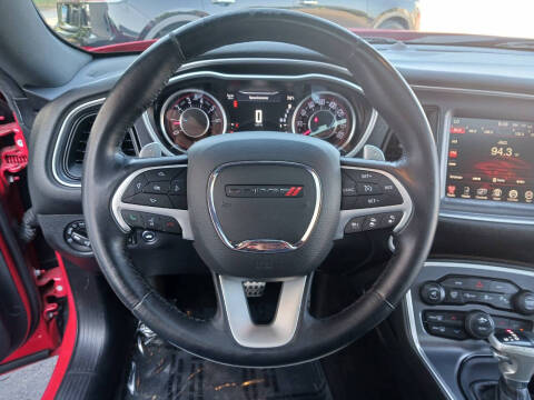 2015 Dodge Challenger SXT Plus