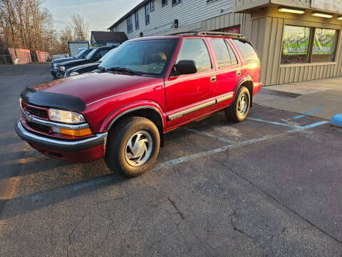 2000 Chevrolet Blazer for sale at WOLVERINE AUTO LIQUIDATORS L.L.C. in Ypsilanti MI