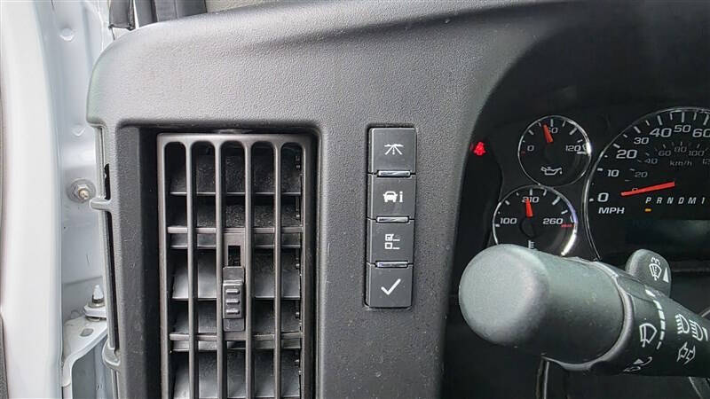 2021 Chevrolet Express 2500